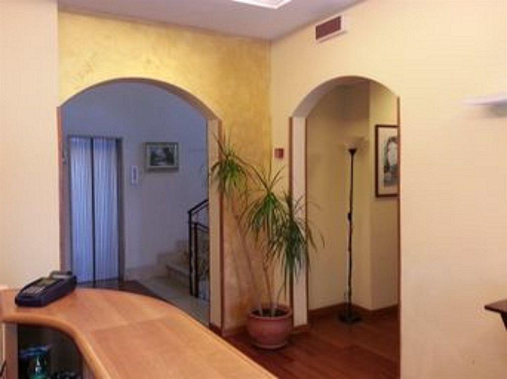 Hotel Industrial Rome Bagian luar foto