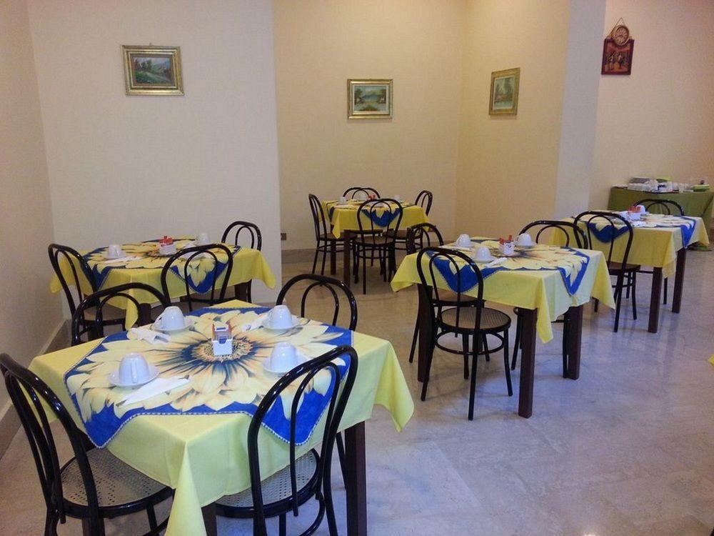 Hotel Industrial Rome Bagian luar foto